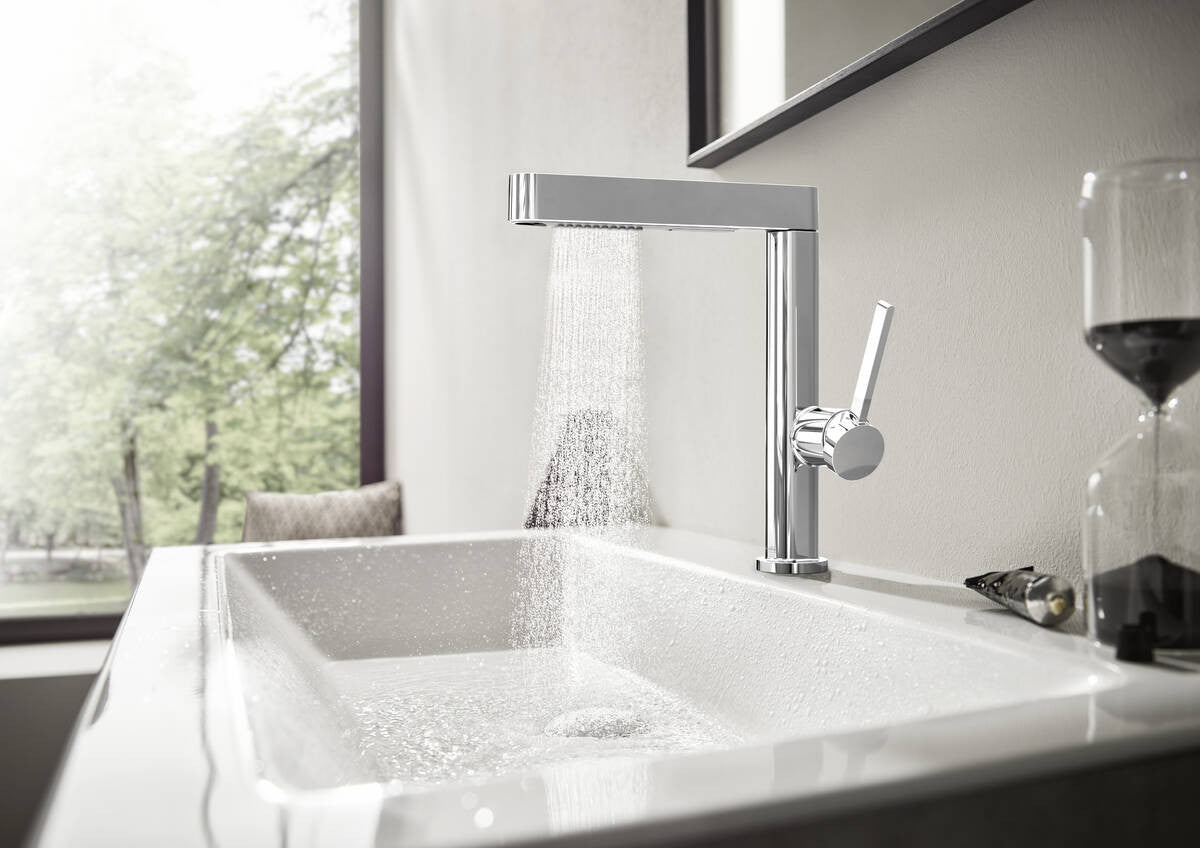 Grifo Lavabo Finoris 230 con Caño Extraíble Cromo Hansgrohe 76063000