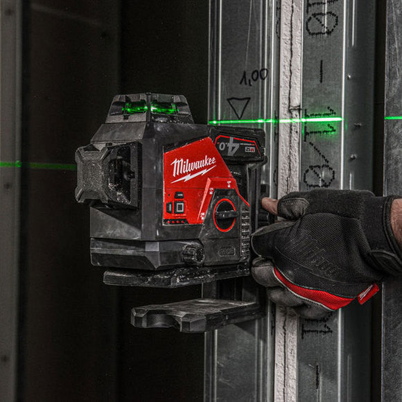 Nivel láser verde de 3 líneas Milwaukee M123PL-0C