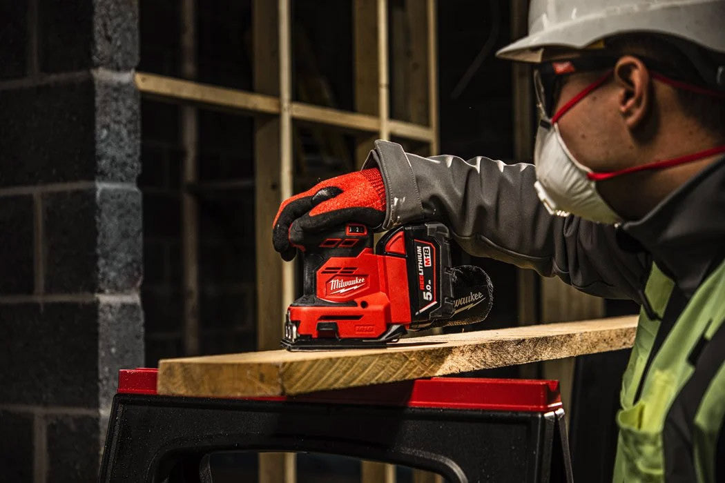 Lijadora Orbital M18 1/4 Milwaukee M18 BQSS-0