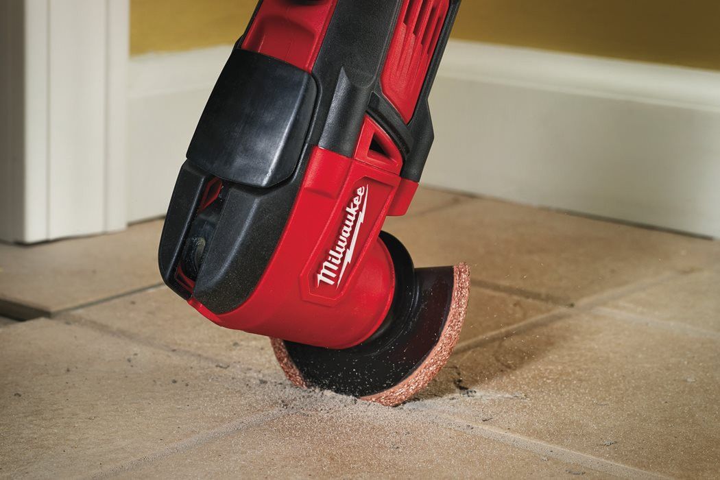 Multiherramienta M18 Milwaukee M18BMT-0