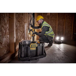 Caja con Luz 2 en 1 TOUGHSYSTEM 2.0 Dewalt DWST08061