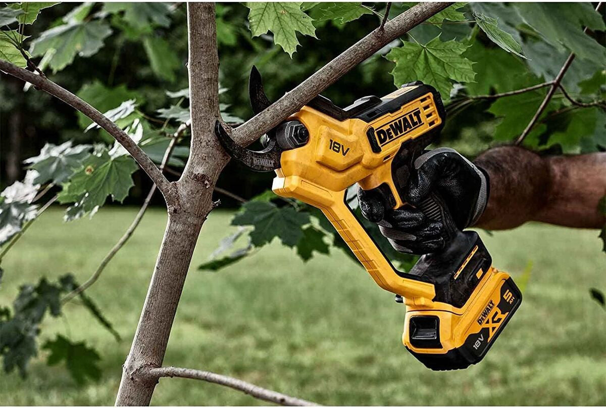 Podadora de mano 18V Dewalt DCMPP568N